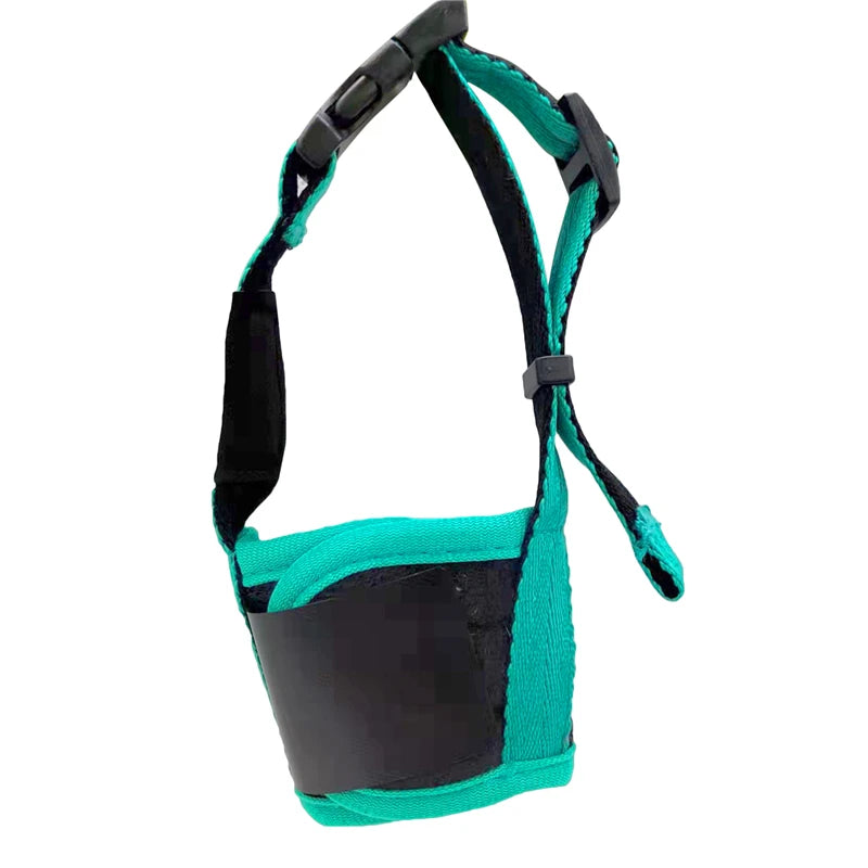 Focinheira de Malha Respirável Ajustável